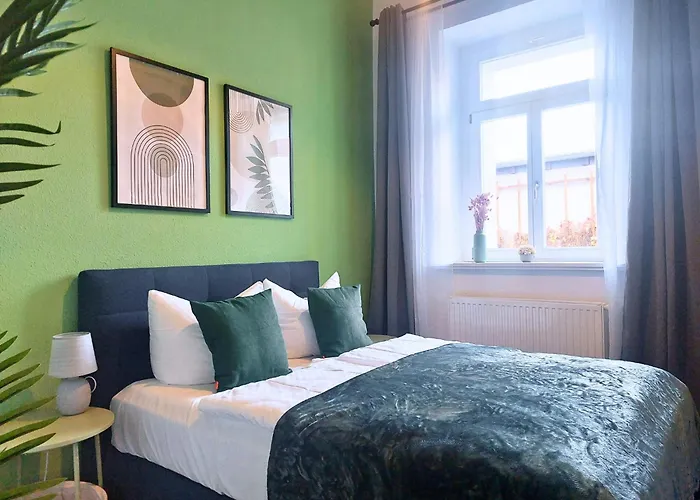 Coview - Design Apartment Mit Vollausgestatteter Kueche, Terrasse, Eigenem Zugang, Highspeed Wlan